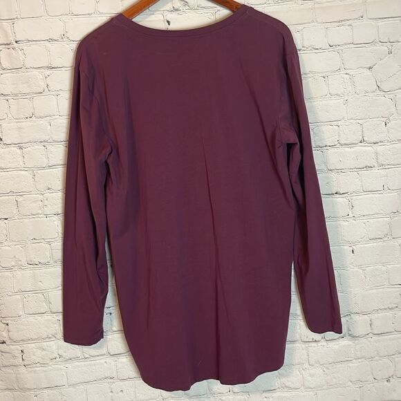 Athleta Women's Large Purple Renew Seamless Long Sleeve V-Neck Shirt - Picture 5 of 6